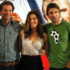 Jessica Biel and Bradley Cooper: Mexican Mates