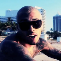 Chris Brown - Should’ve Kissed You　[Official Music Video]