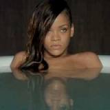 Rihanna ft Mikky Ekko – Stay　[Official Music Video]